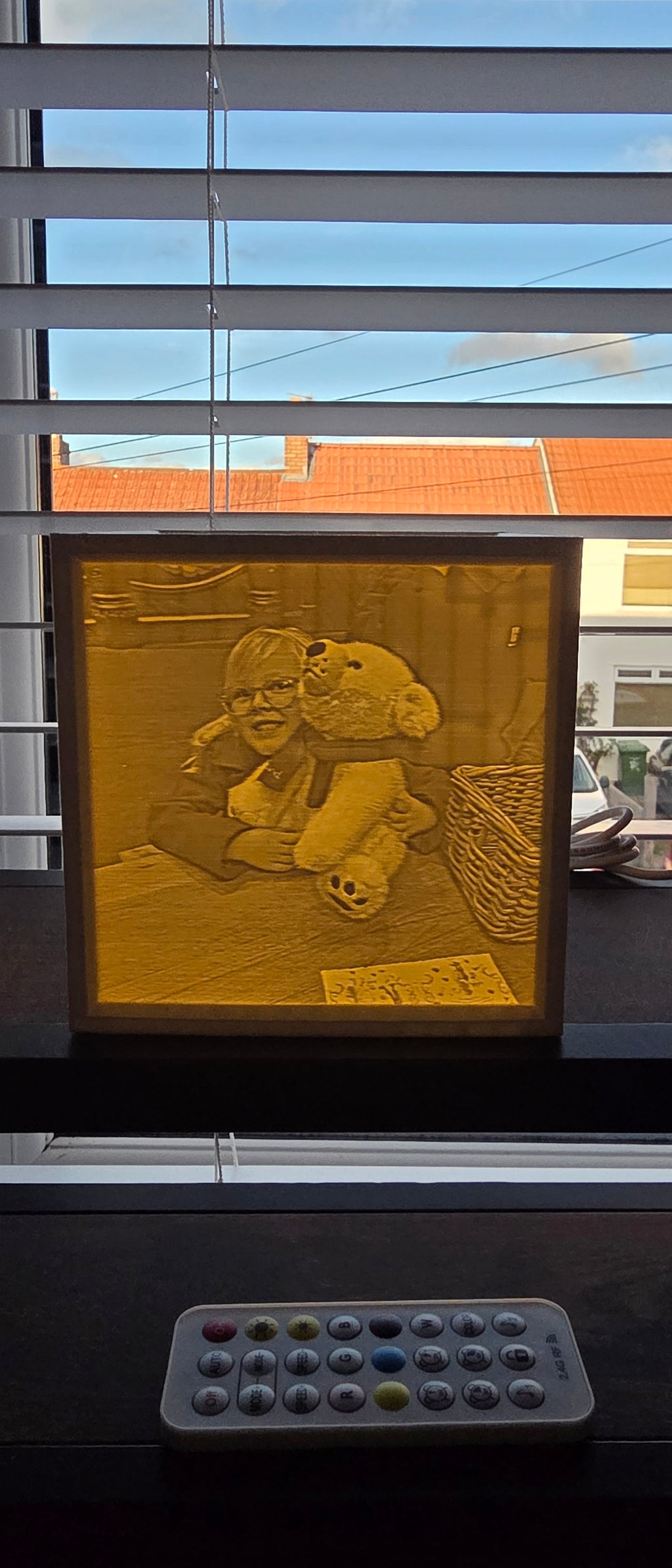 Personalised 3D Printed Lithophane Photo Box – USB Powered LED Light | Custom Photo Memory Light