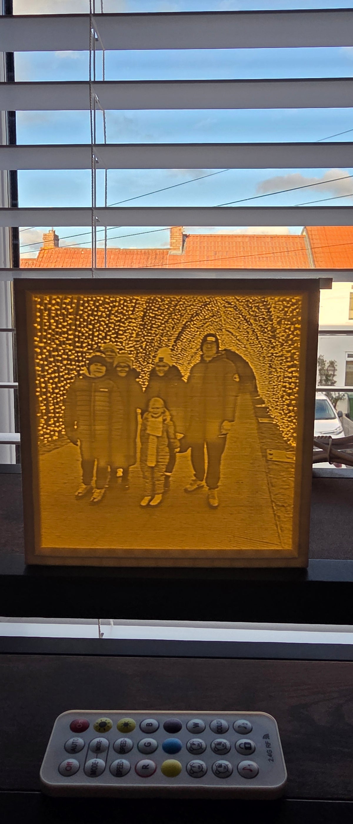 Personalised 3D Printed Lithophane Photo Box – USB Powered LED Light | Custom Photo Memory Light