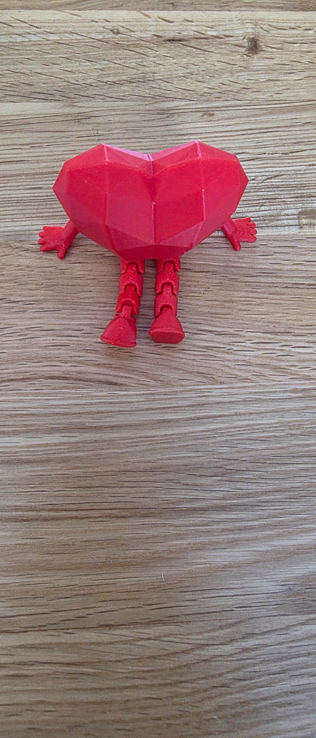 3D Printed Heart Shelf Sitter – Articulated Desk Companion